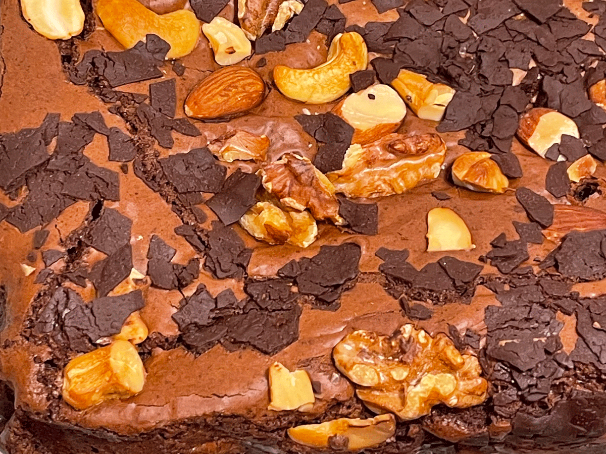 Dunkle Verführung – Schokoladentorte Detail